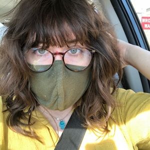 Meet your Posher, Clare